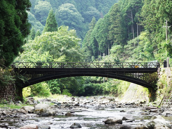 神子畑鋳鉄橋