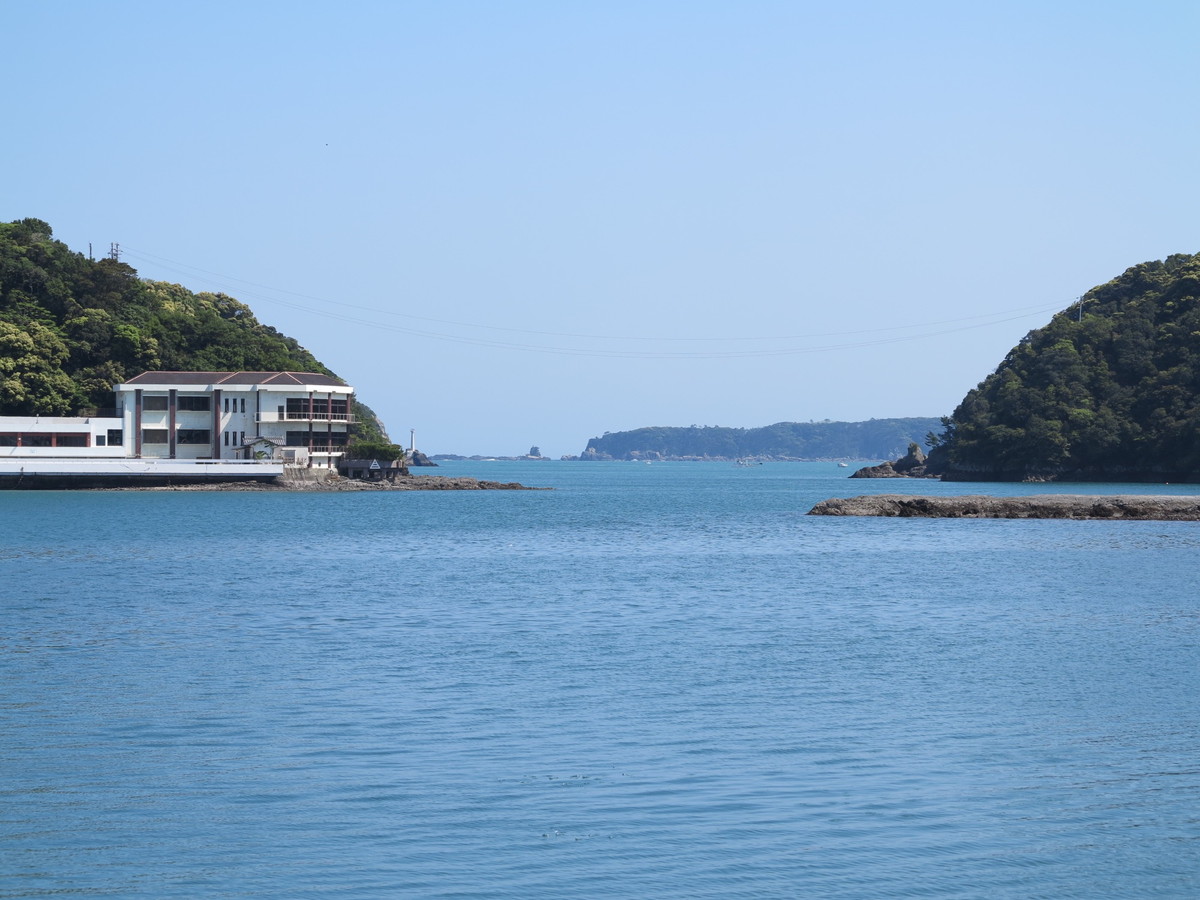 南紀勝浦温泉・ホテル中の島