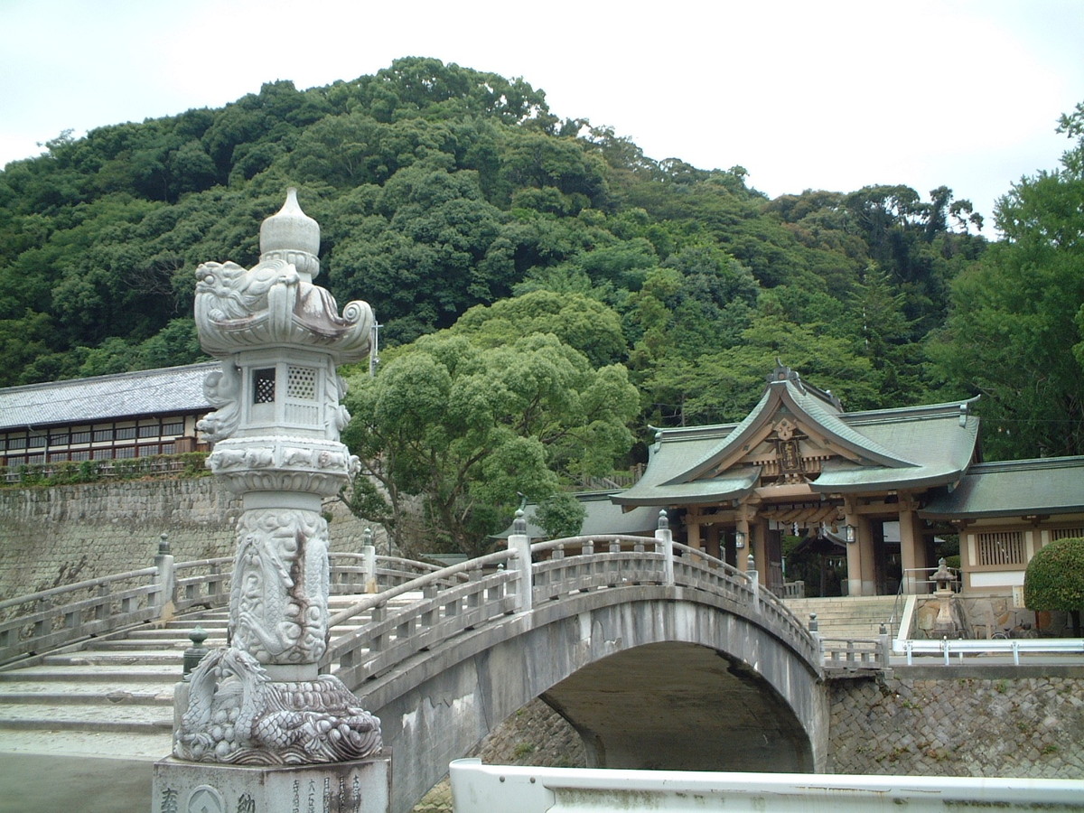 和霊神社