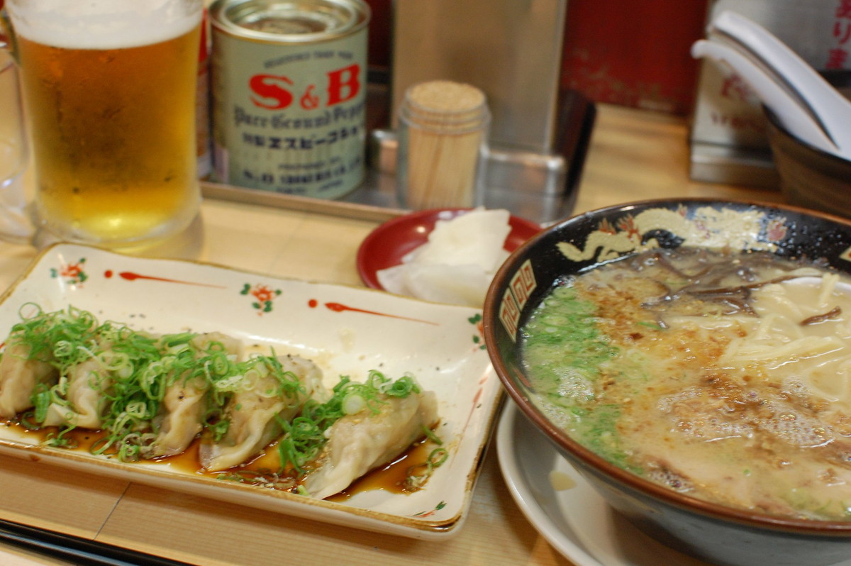 豚とろ・鹿児島ラーメン