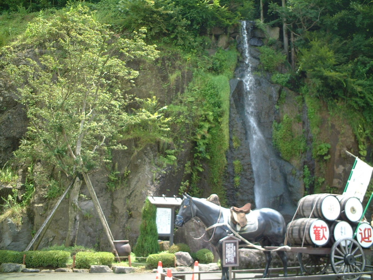 トンネルの駅