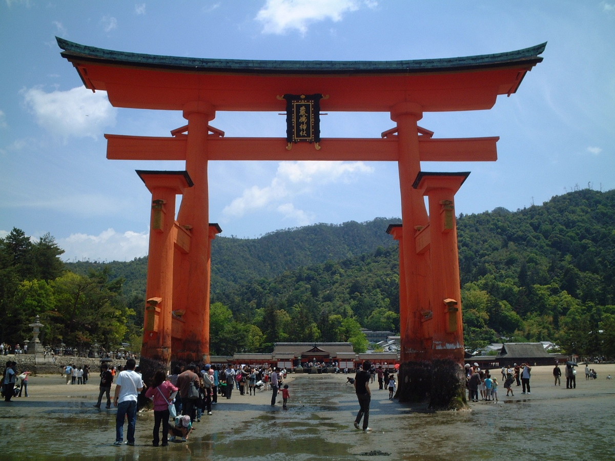 厳島神社