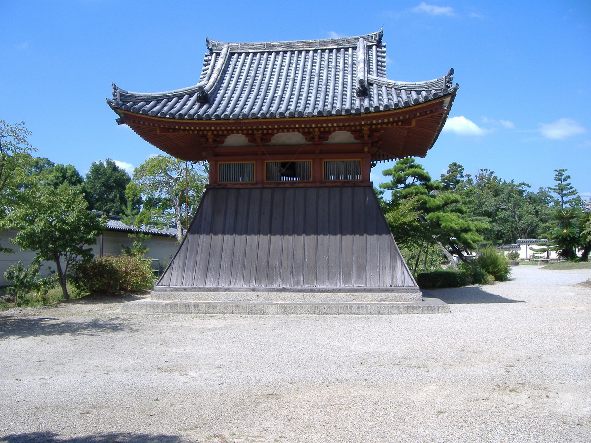 法華寺