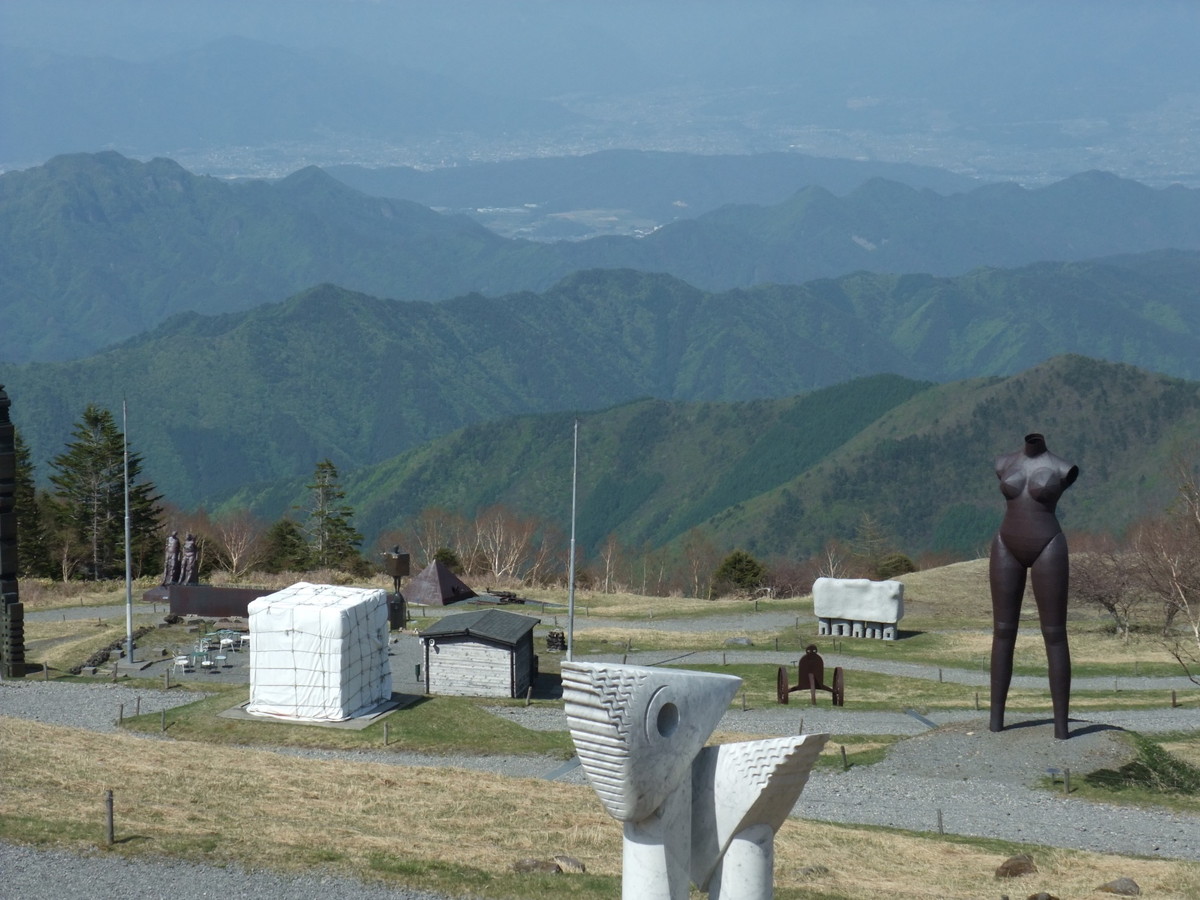 美ヶ原高原美術館