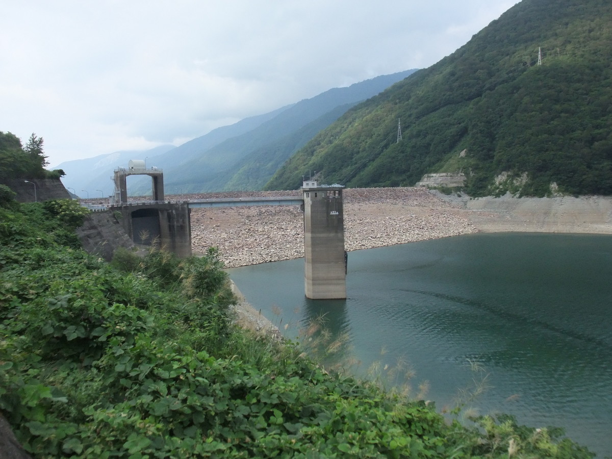 御母衣ダム
