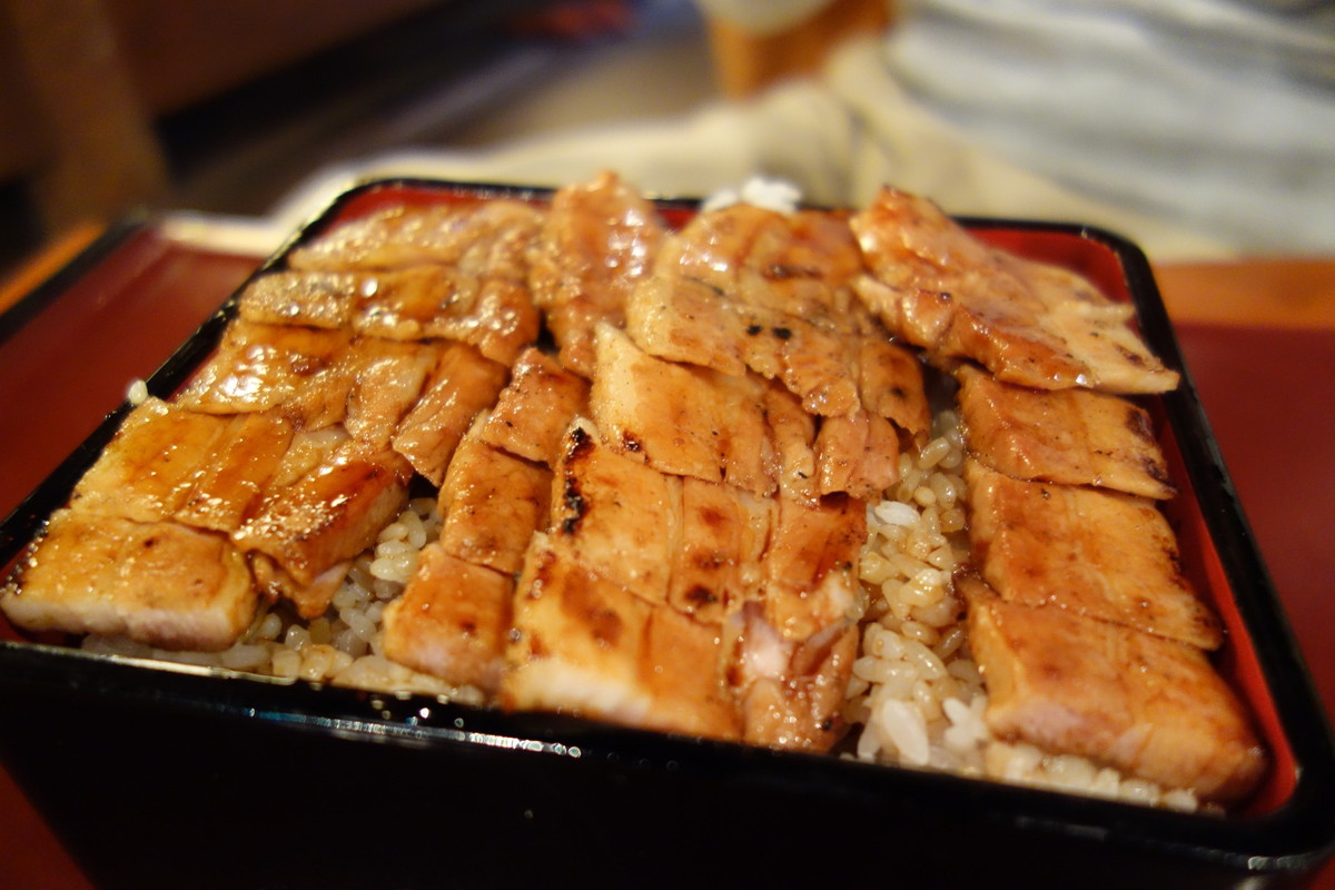 かばくろ・豚かば重