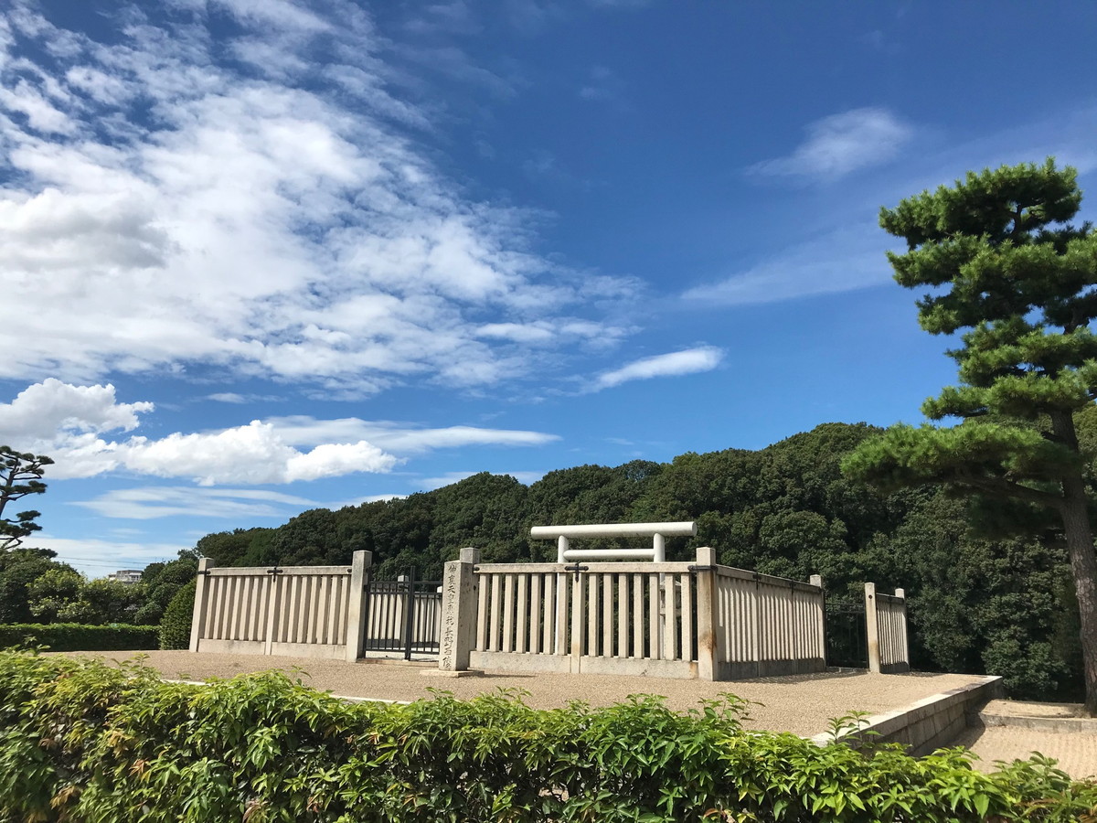岡ミサンザイ古墳