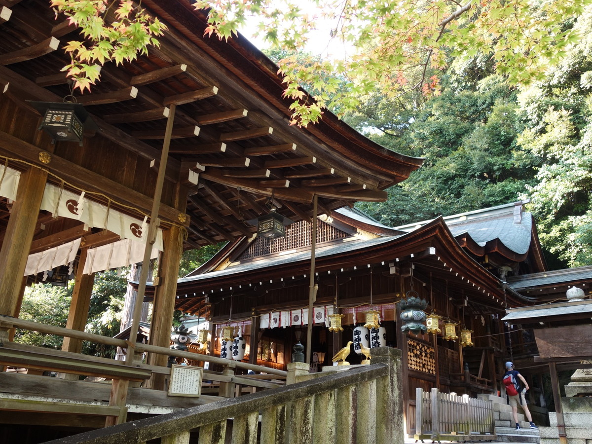 日牟禮八幡宮