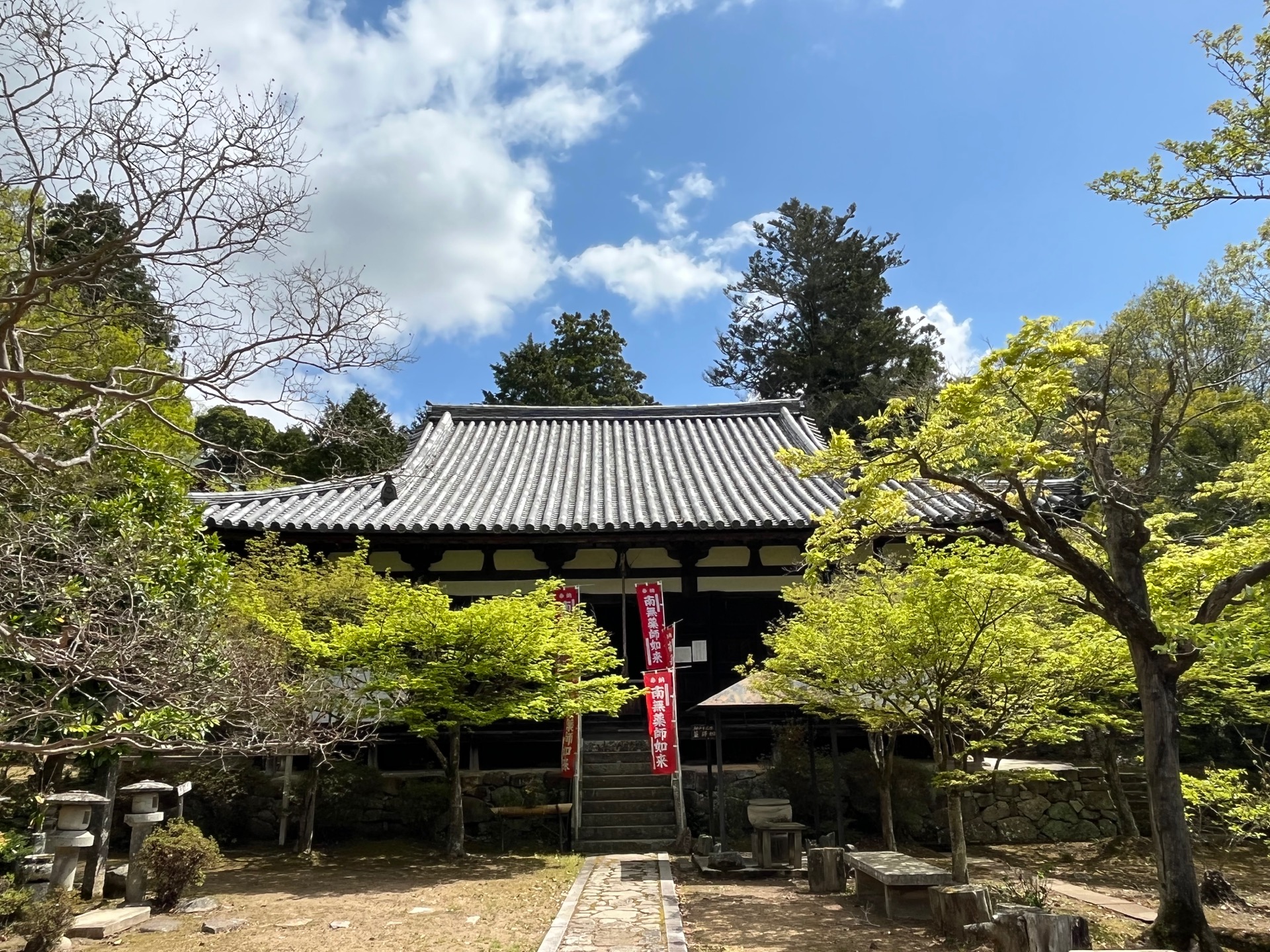 石峯寺