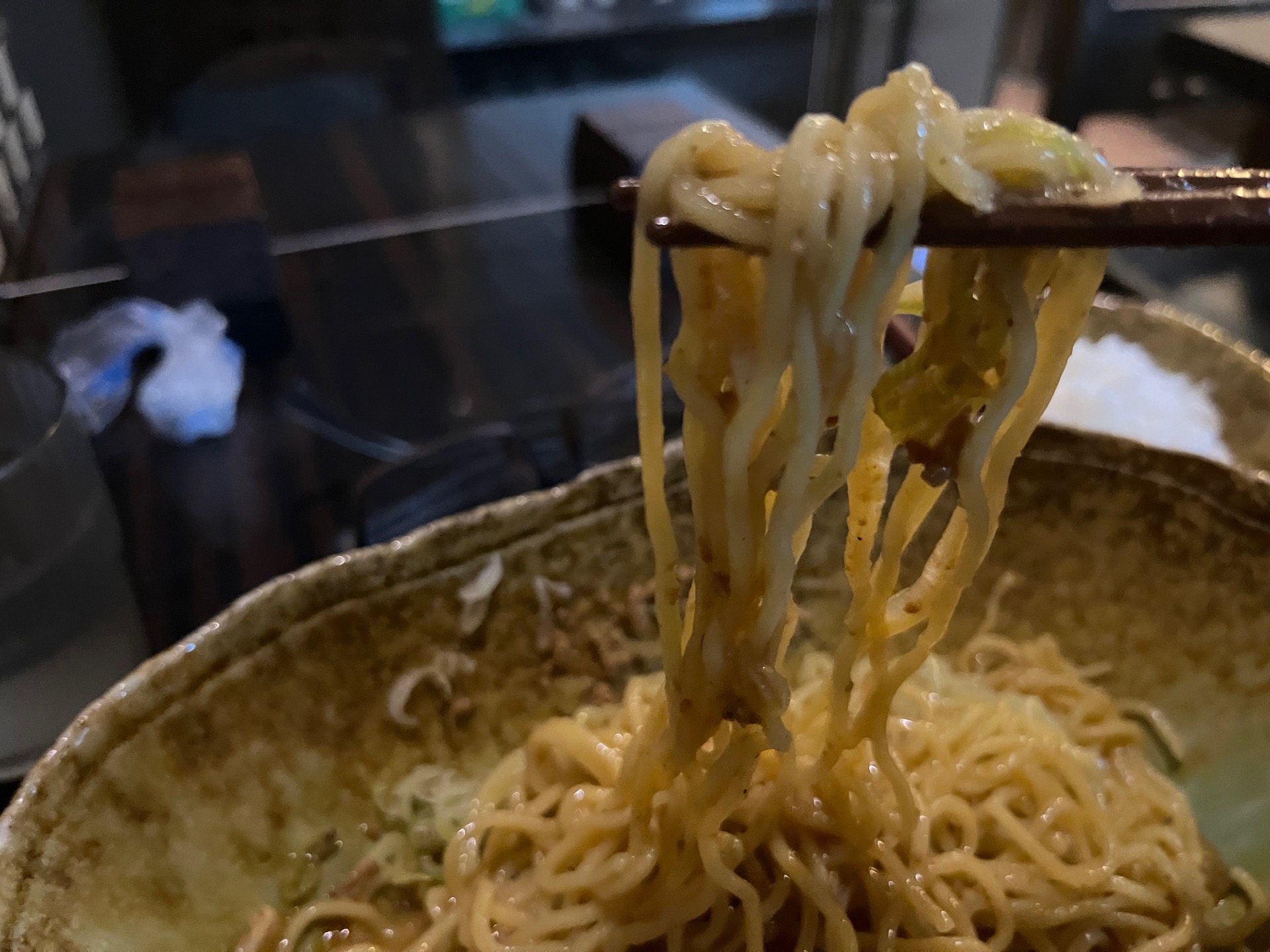 くにまつ・広島汁なし坦担麺