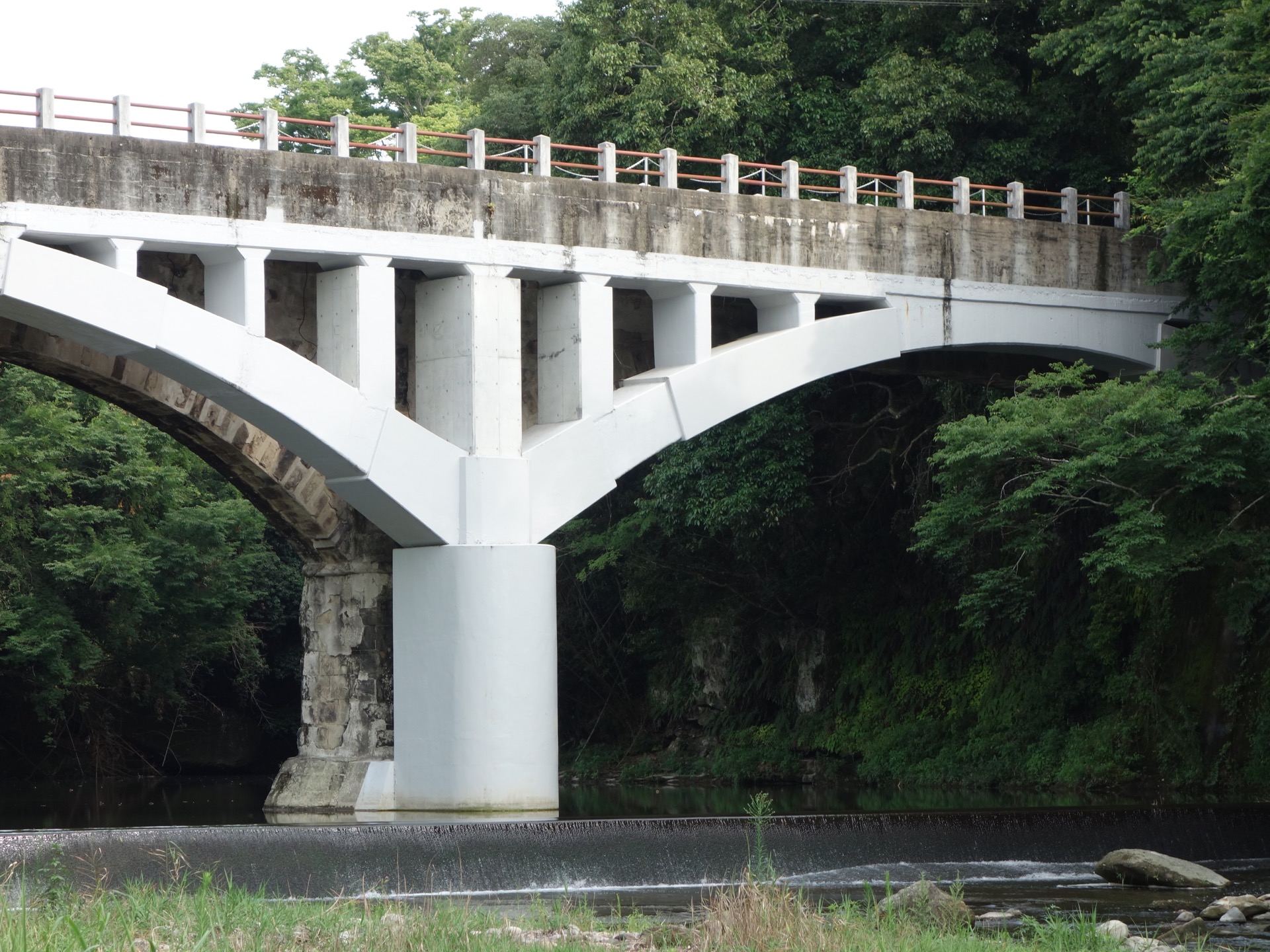 御坂サイフォン橋