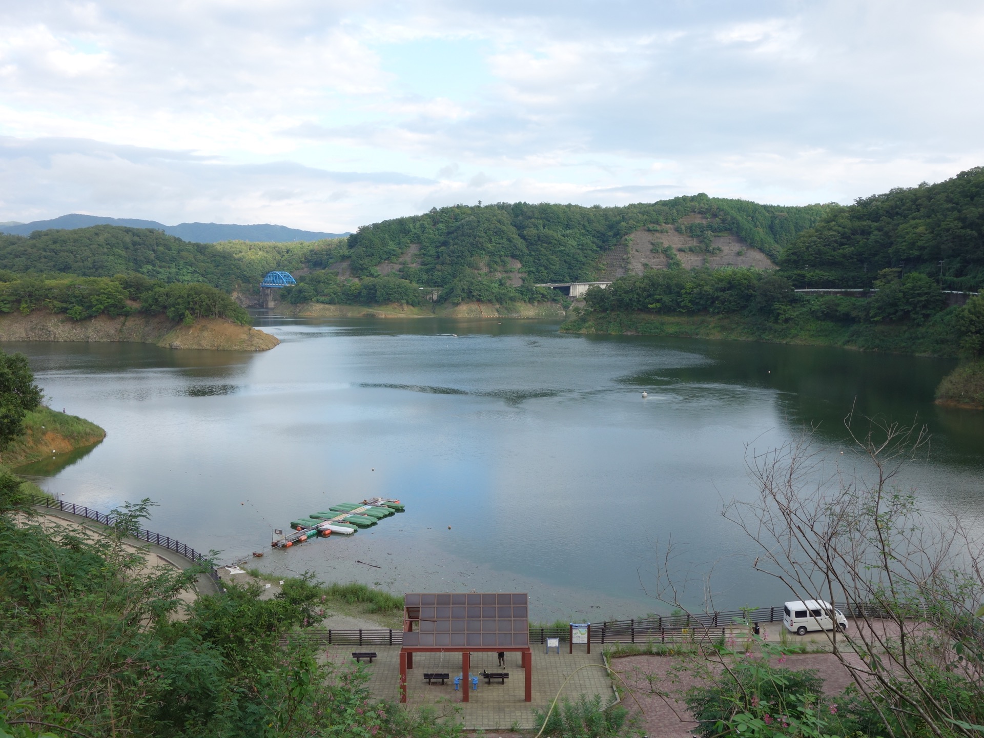 知明湖(一庫ダム)