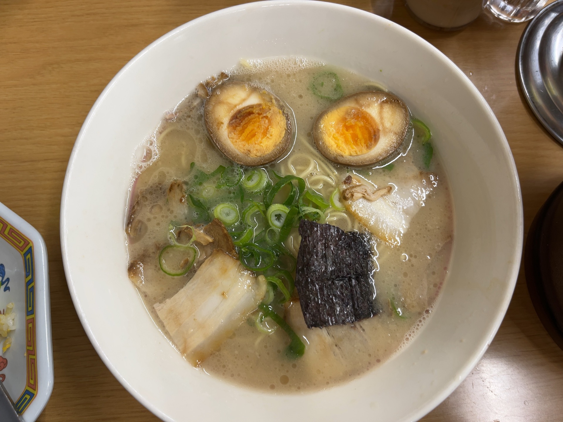 名代ラーメン亭・博多ラーメン