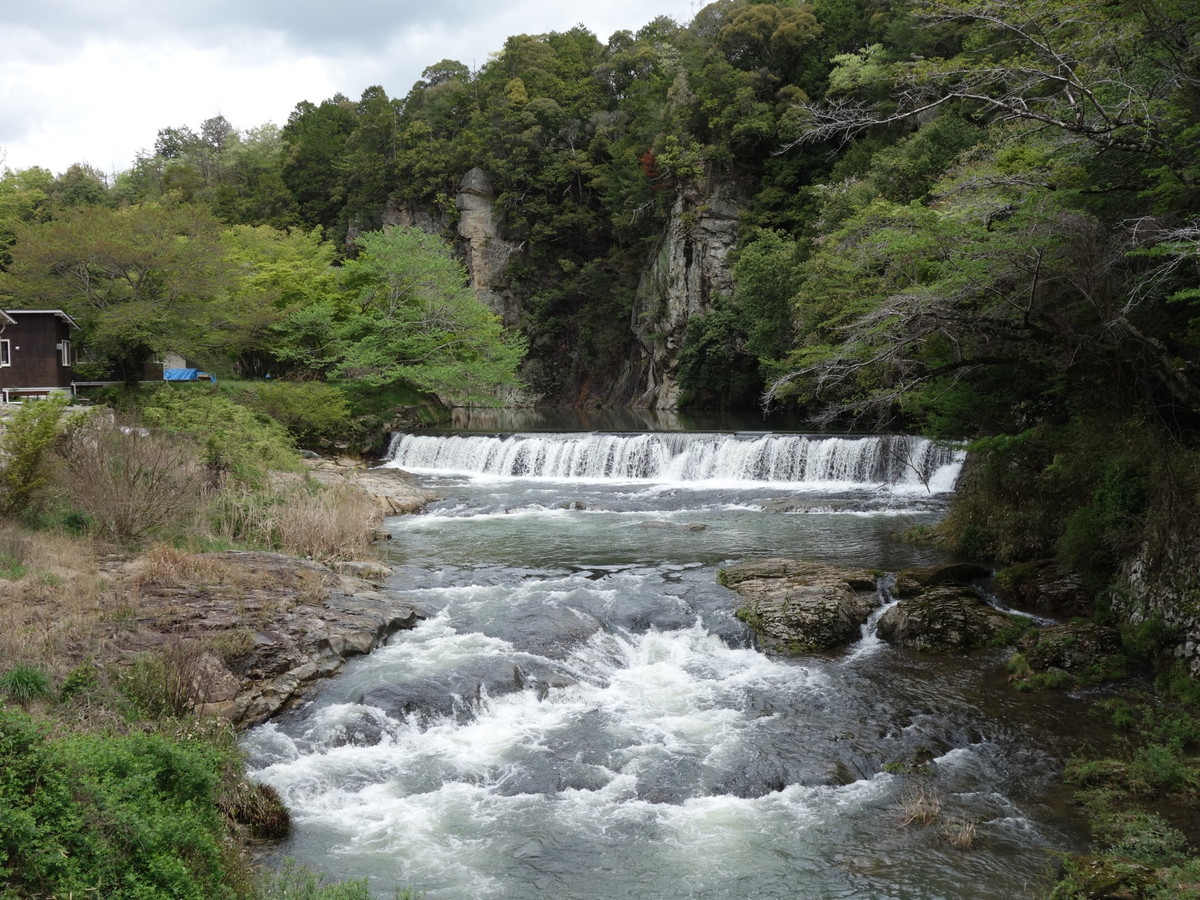 屏風岩