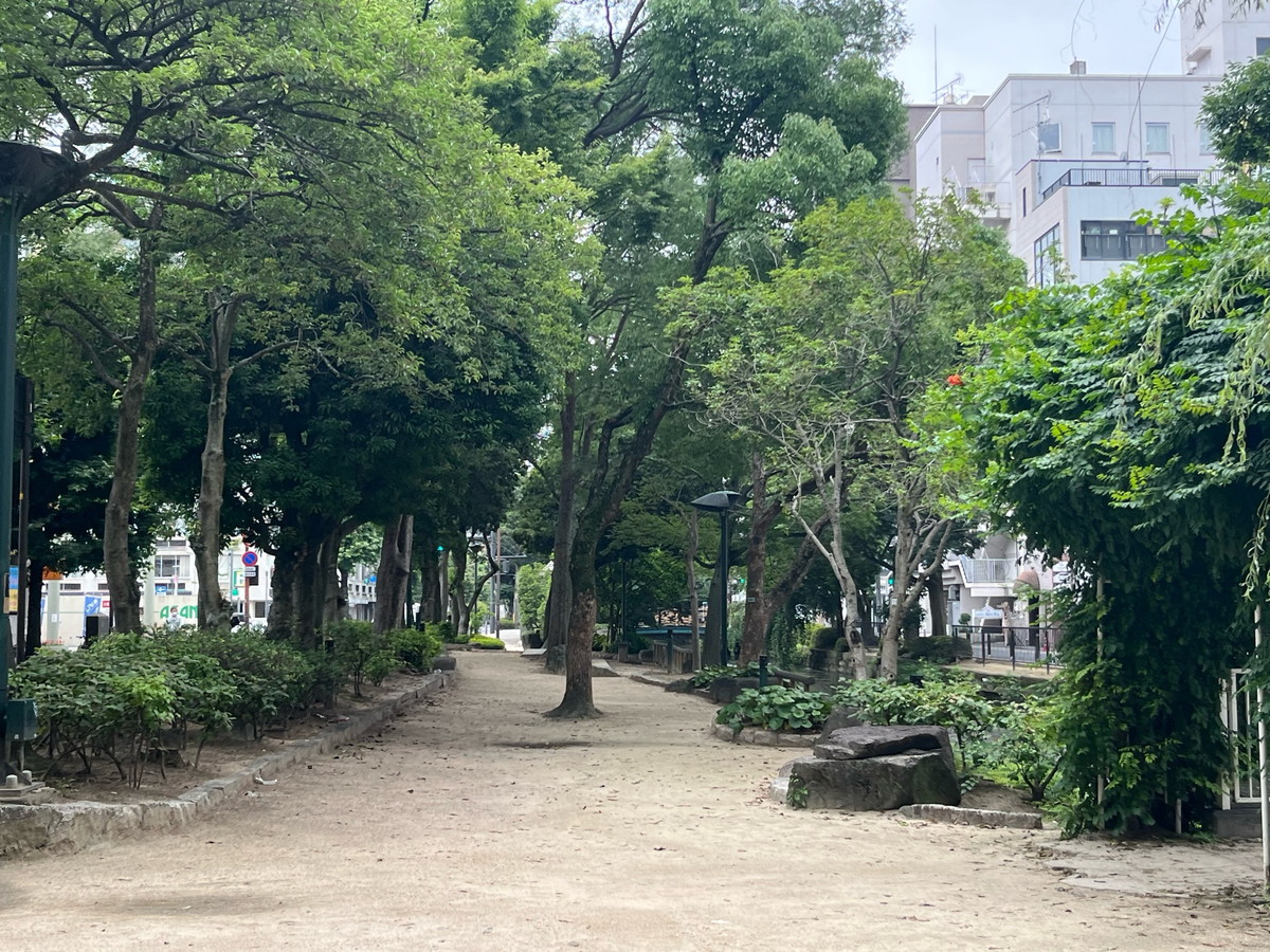 西川緑道公園