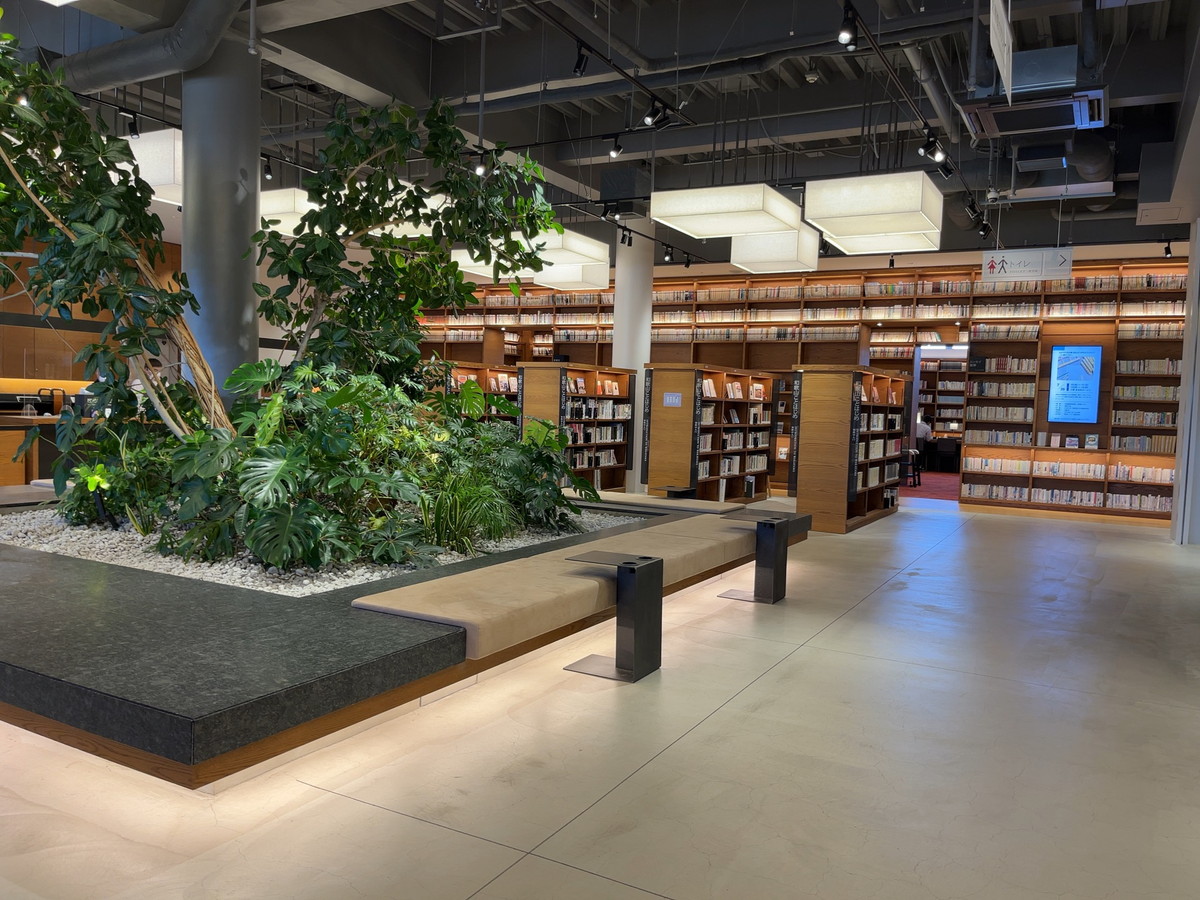 和歌山市民図書館