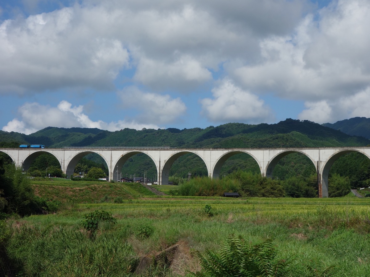 虎臥城大橋
