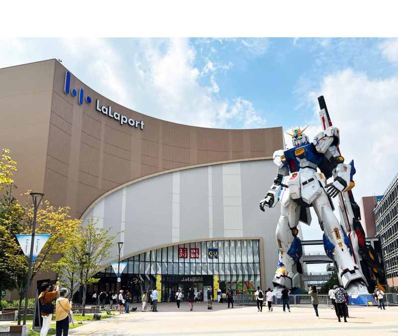 ららぽーと福岡・実物大νガンダム
