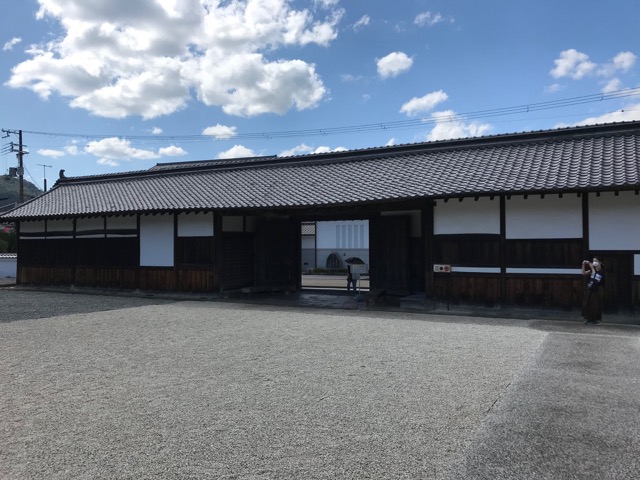 柏原藩陣屋跡