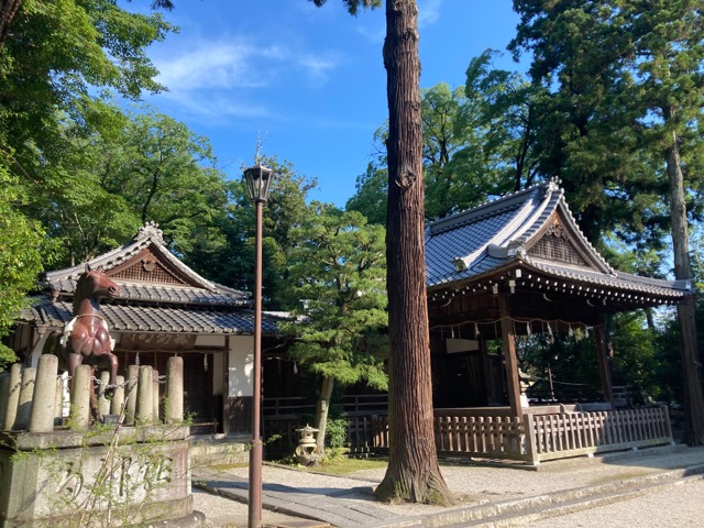 日牟禮八幡宮