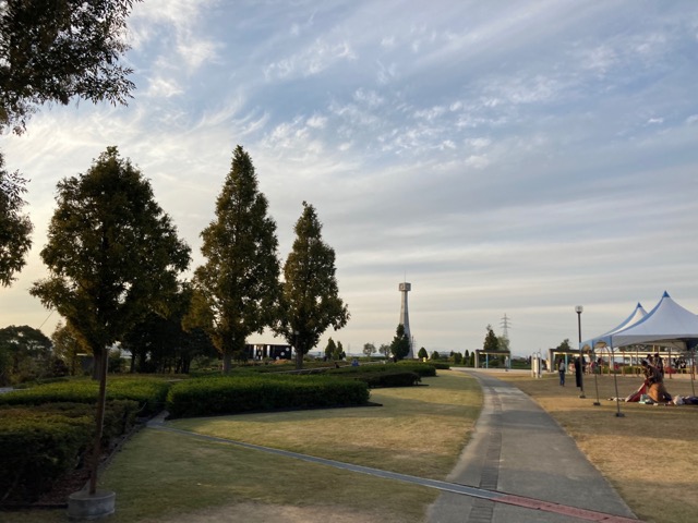 ひまわりの丘公園
