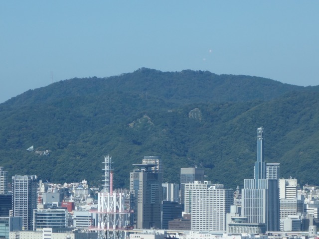 市章山・錨山