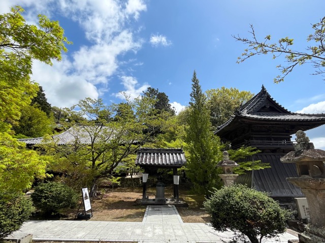 石峯寺