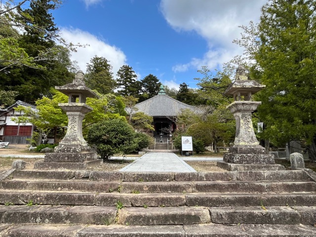 石峯寺