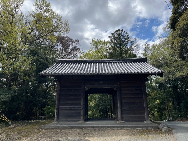 石峯寺