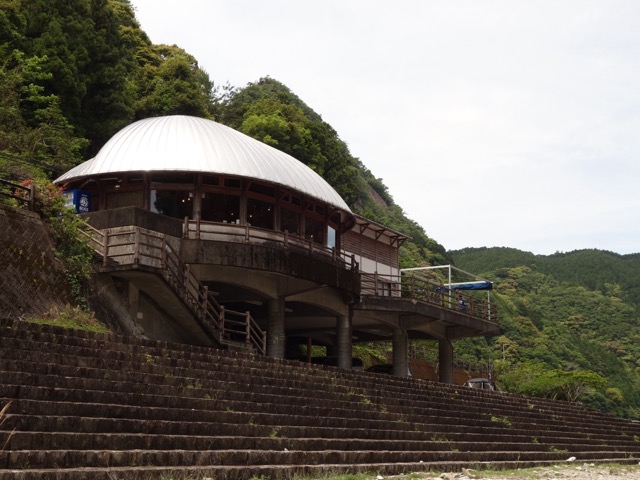 一枚岩