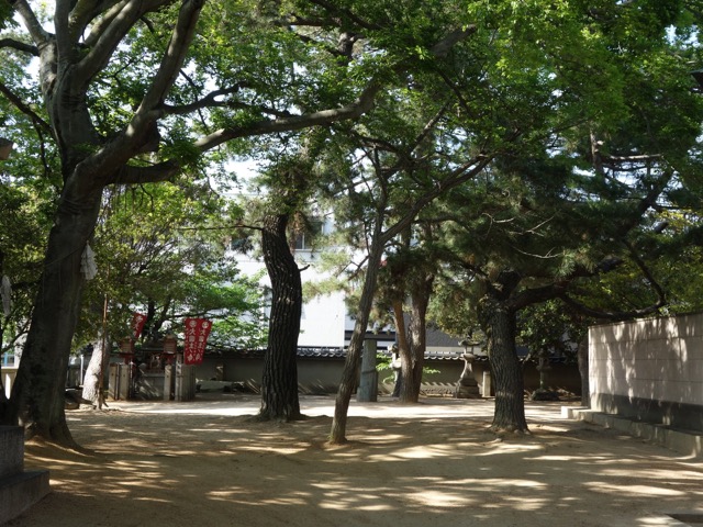 岩屋神社