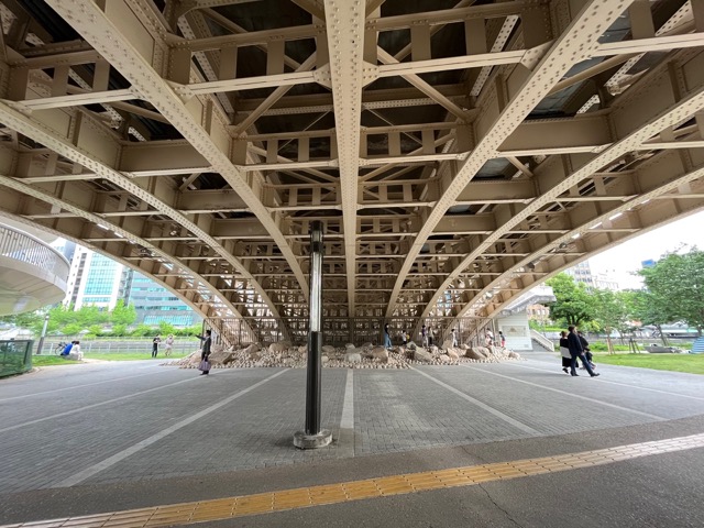 中之島バラ園