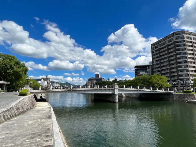 広島平和記念公園