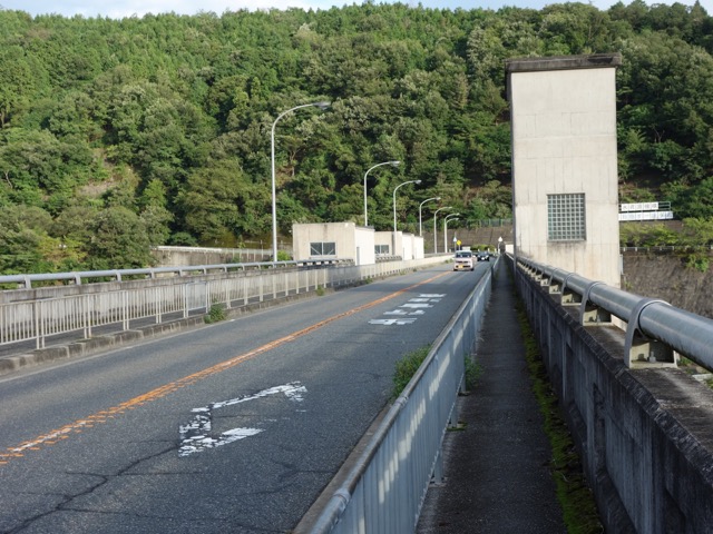 知明湖(一庫ダム)