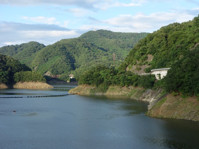 知明湖(一庫ダム)