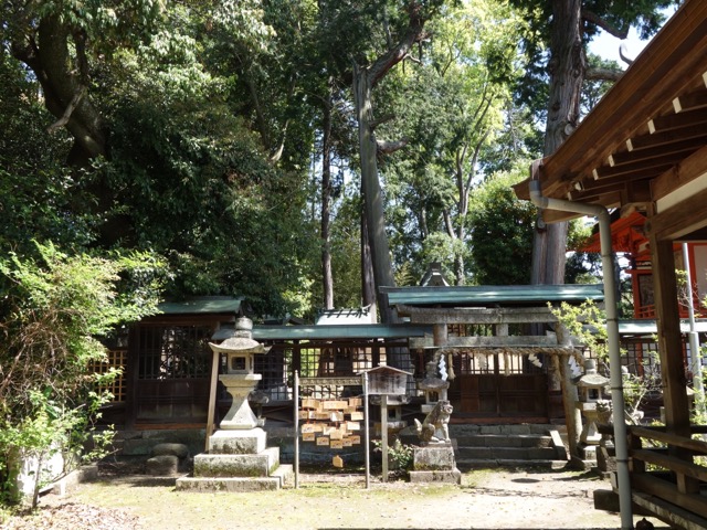 日根神社