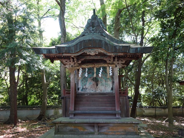 日根神社