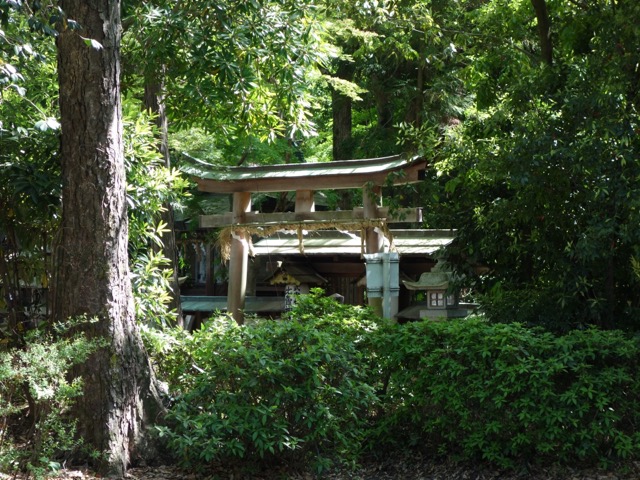 日根神社