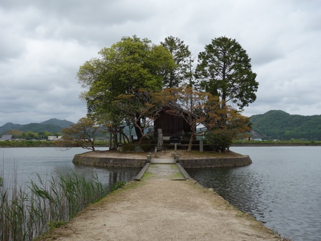 須濱神社