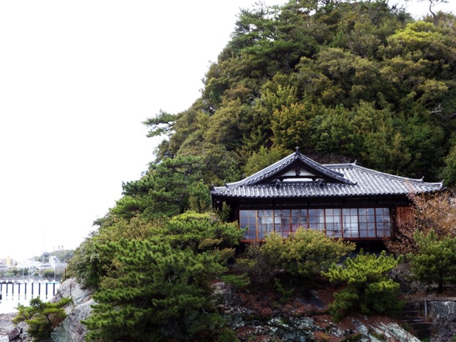 琴ノ浦温山荘園