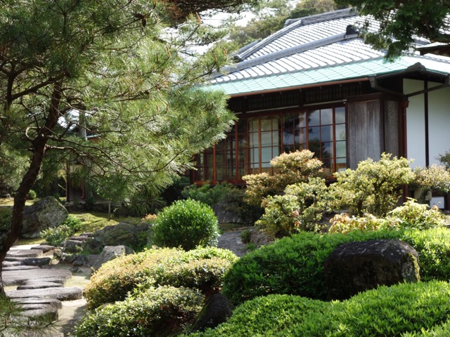 琴ノ浦温山荘園