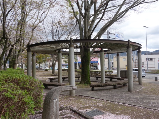 鵬雲洞