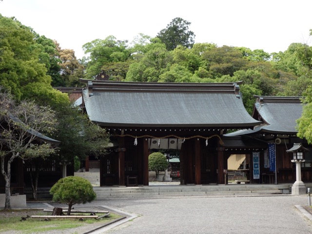 竈山神社