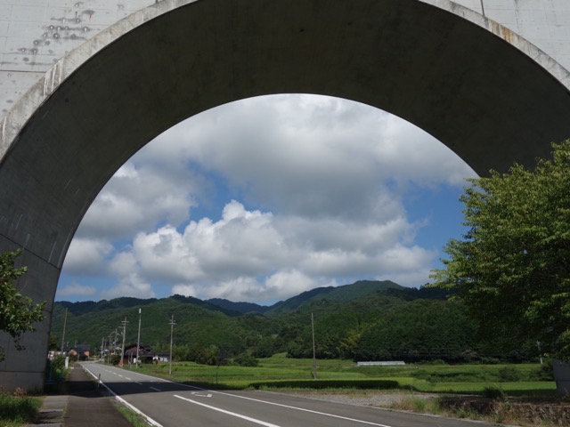 虎臥城大橋