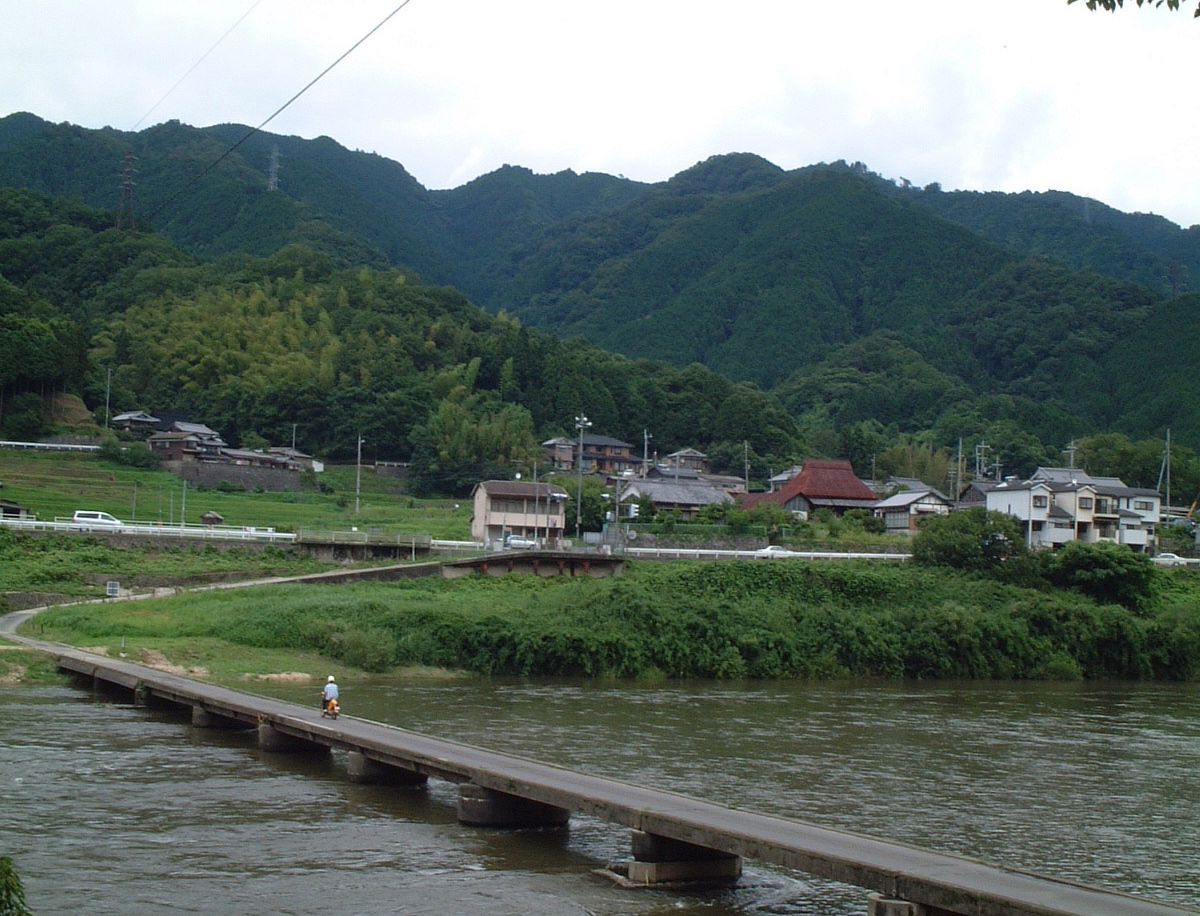 木津川潜没橋