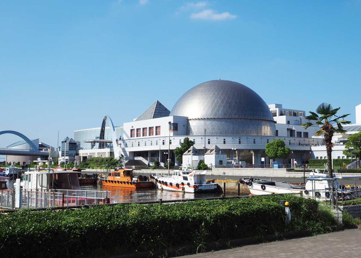 名古屋港水族館