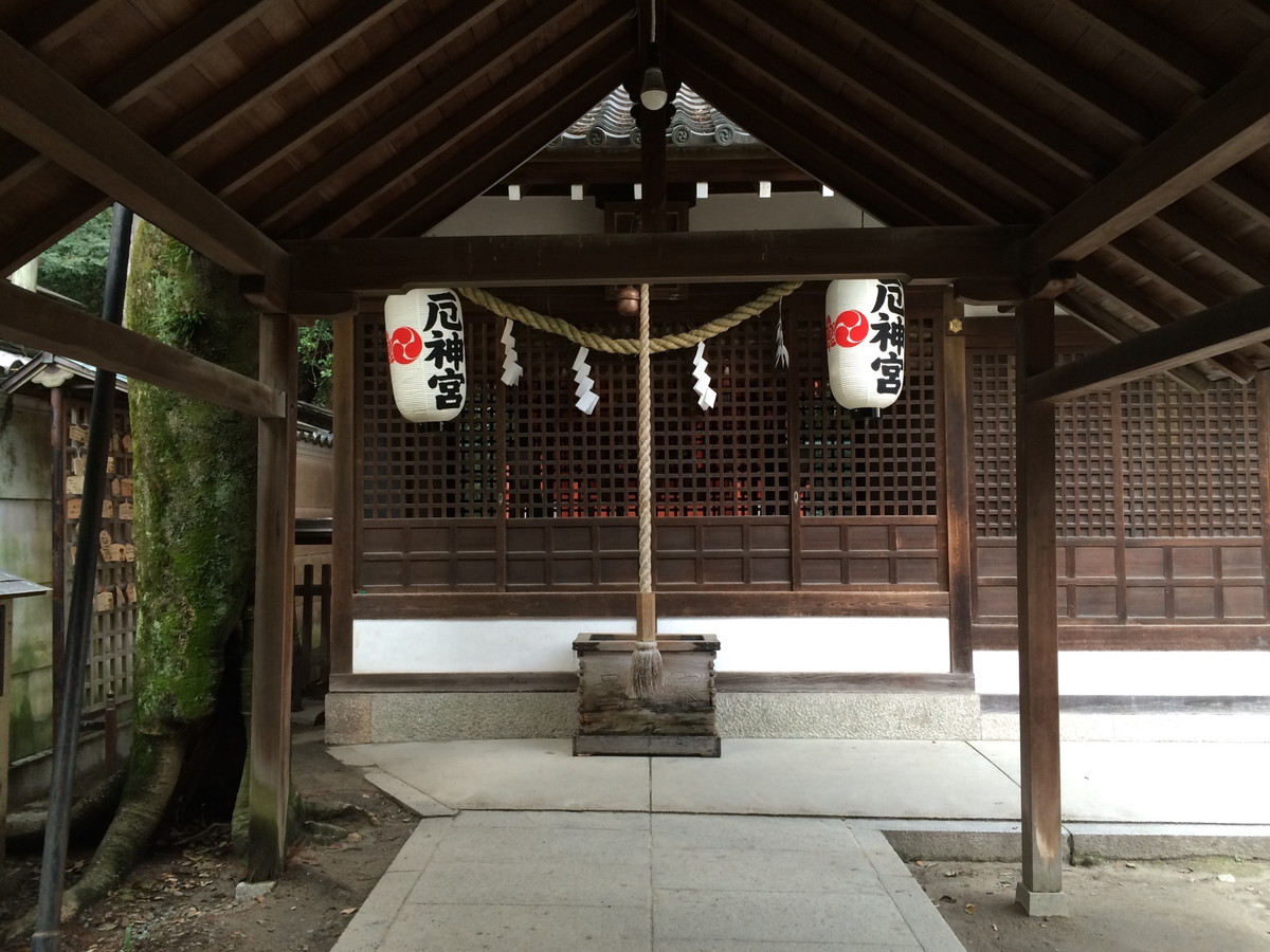 六甲八幡神社