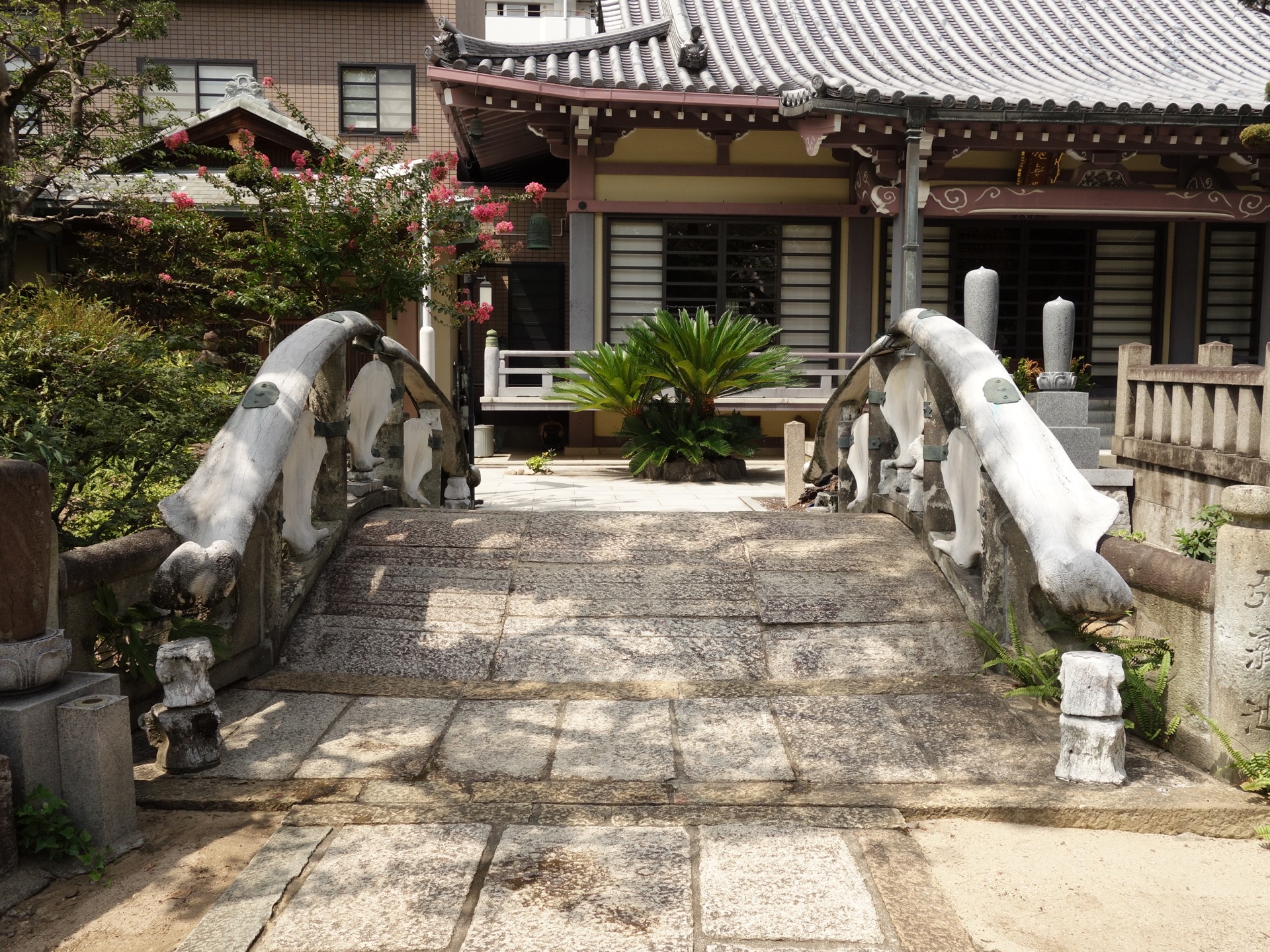 雪鯨橋(瑞光寺)