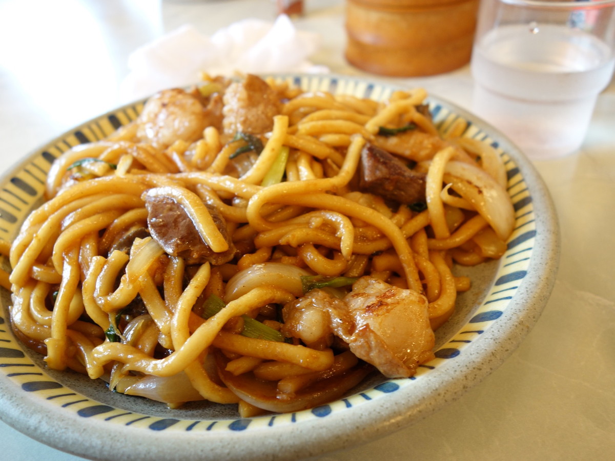 三枝・ホルモンうどん