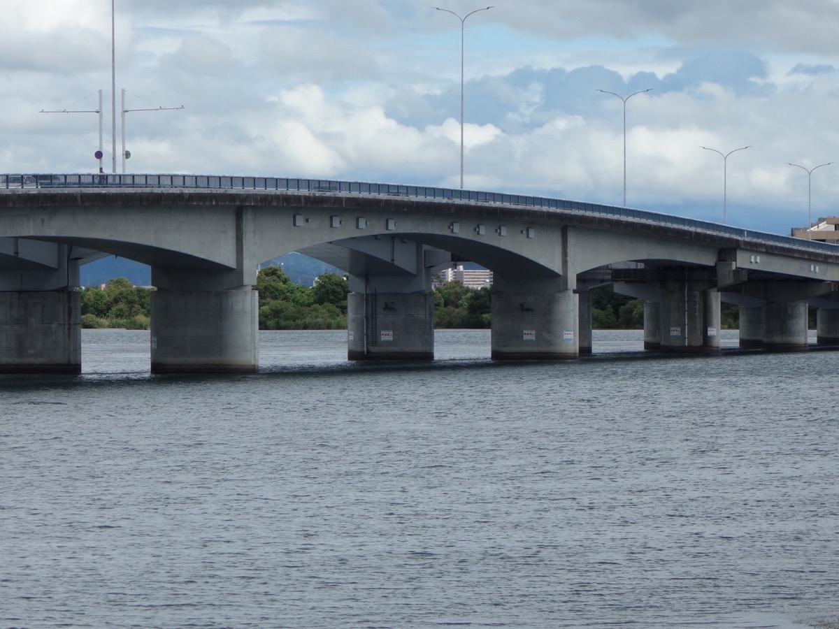 近江大橋